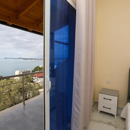 Villa Evelyn Free Parking