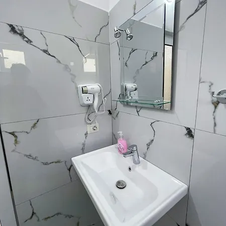 Angjelina Apartment