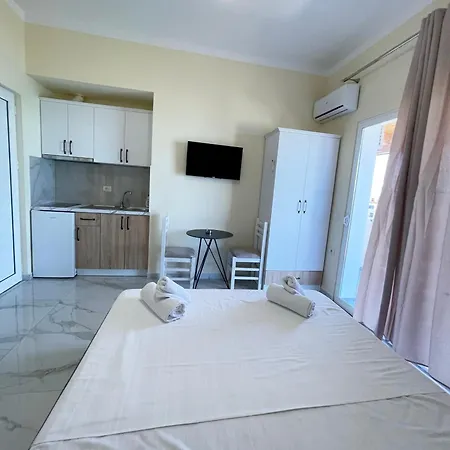 Angjelina Apartment *