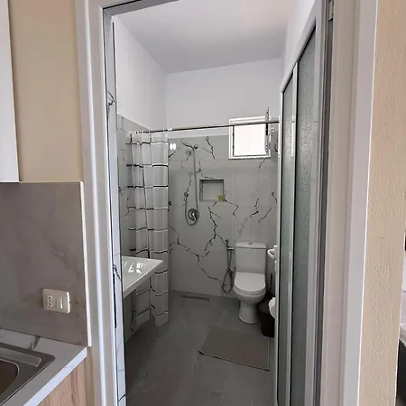 Angjelina Apartment *