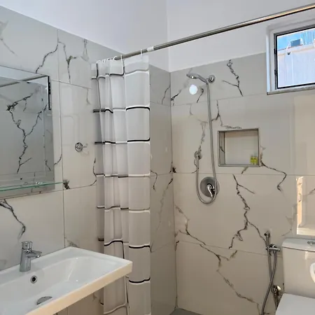 Angjelina Apartament *