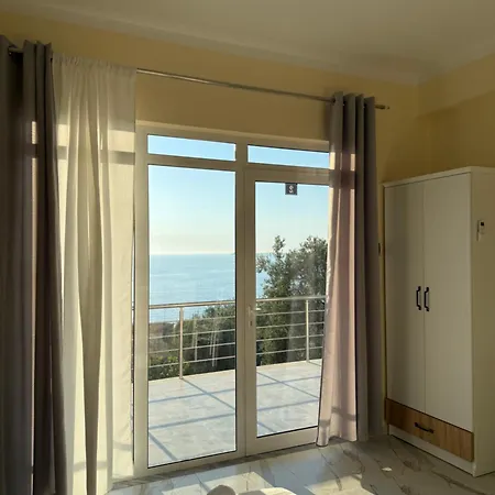 Angjelina Apartament Wlora