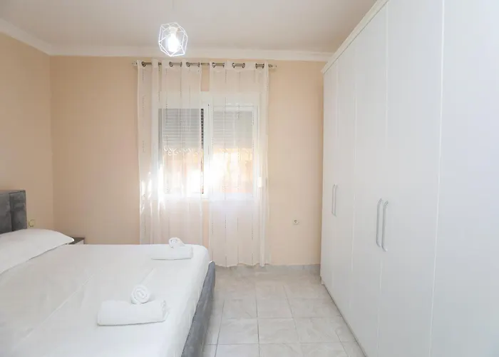 Angjelina Apartment *