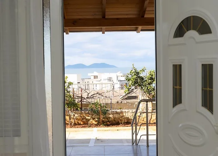 Angjelina アパート *